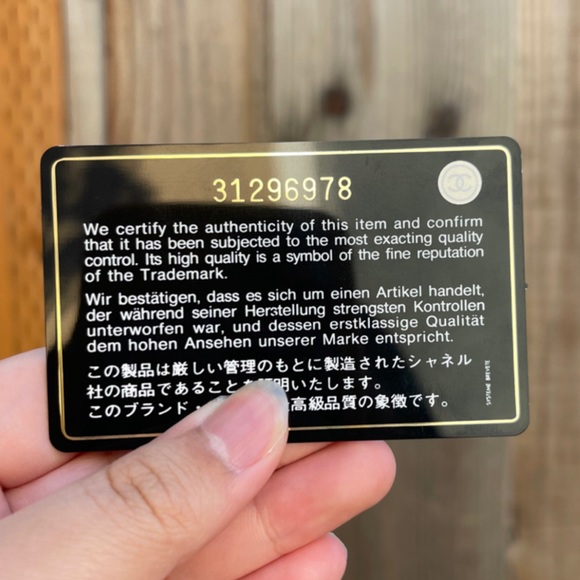 SOLD Chanel 21S Rose Clair Medium Classic Flap Bag - Picture 9 of 10